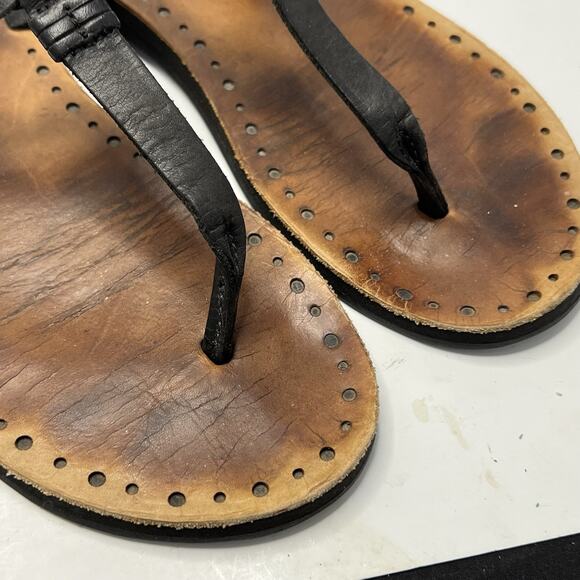 UGG Australia Bria Black Tan Braided Leather Flip Flop Sandals Women’s 7 Basic - Picture 4 of 9